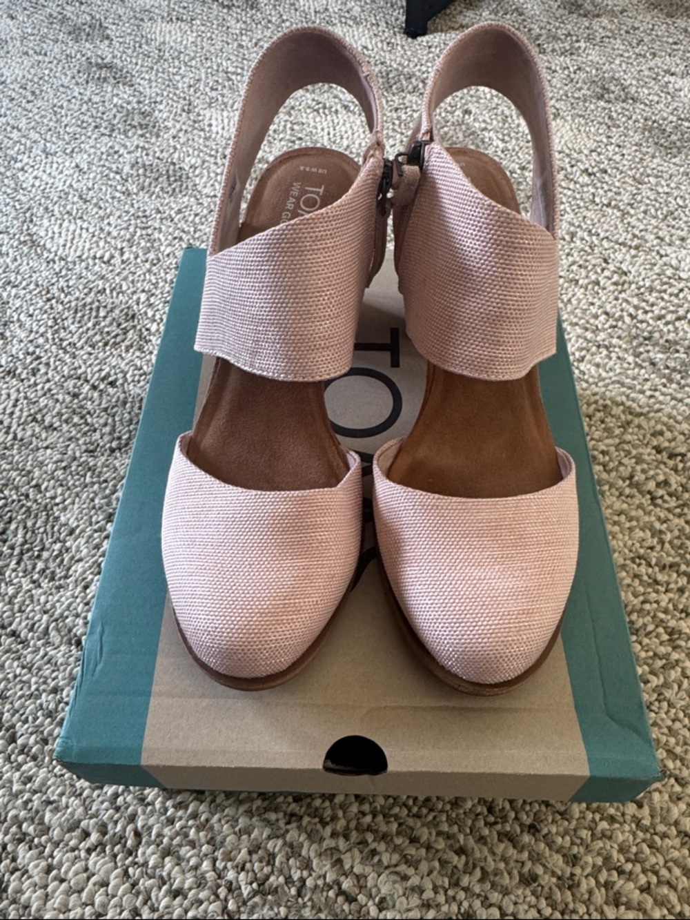 TOMS Majorca Closed Toe